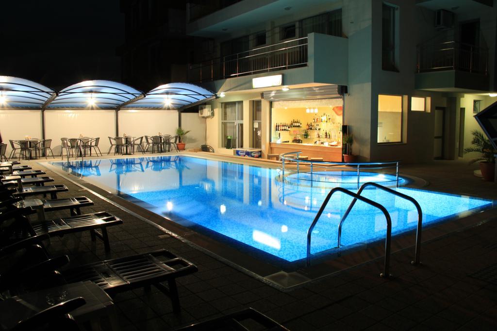 Guest House Ask Primorsko Exterior photo